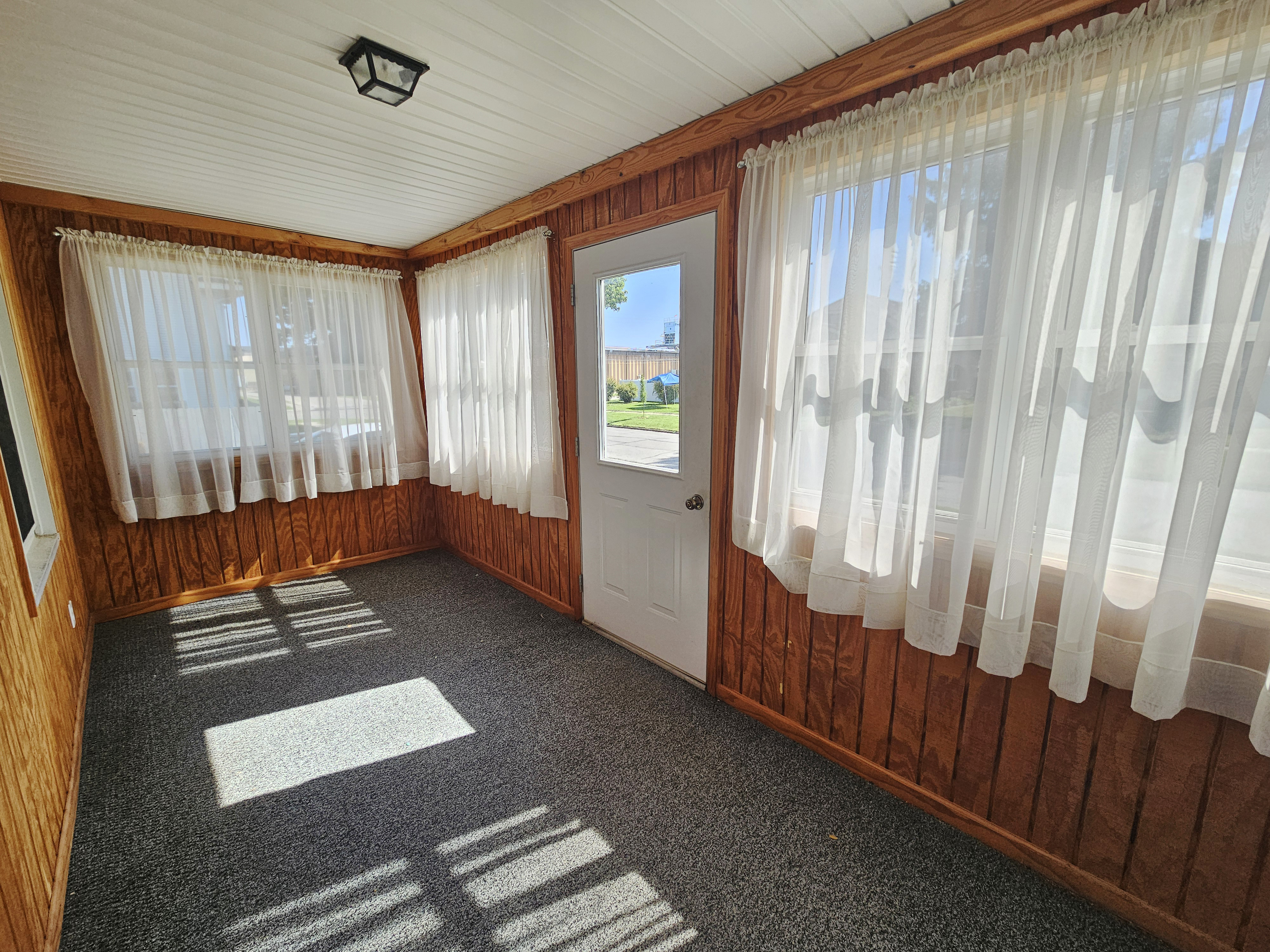 113 Summer St, West Burlington - photo 8